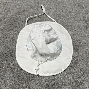Kids White Sun Bucket Hat with Adjustable Chin Cord